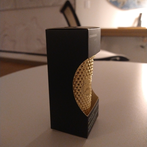 Starbucks Holiday Keychain Ornament 2022 Gold Berry Set NWT - Picture 5 of 8